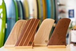 Display Wood Huck Fin 10 Display Wood Huck Fin -Surf Story Shop 2E1A7288