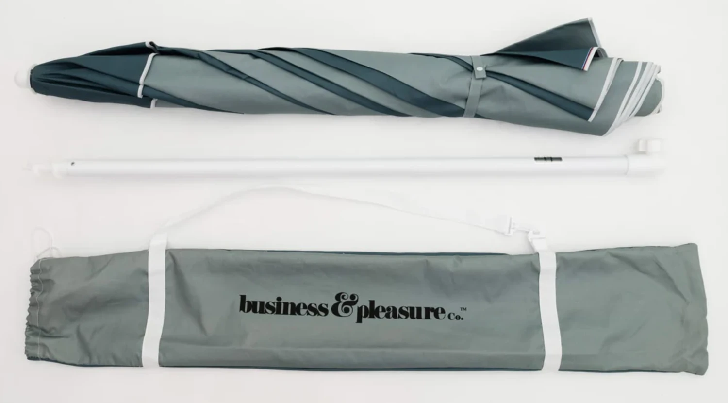 THE FAMILY BEACH UMBRELLA 3 THE FAMILY BEACH UMBRELLA - Image 3